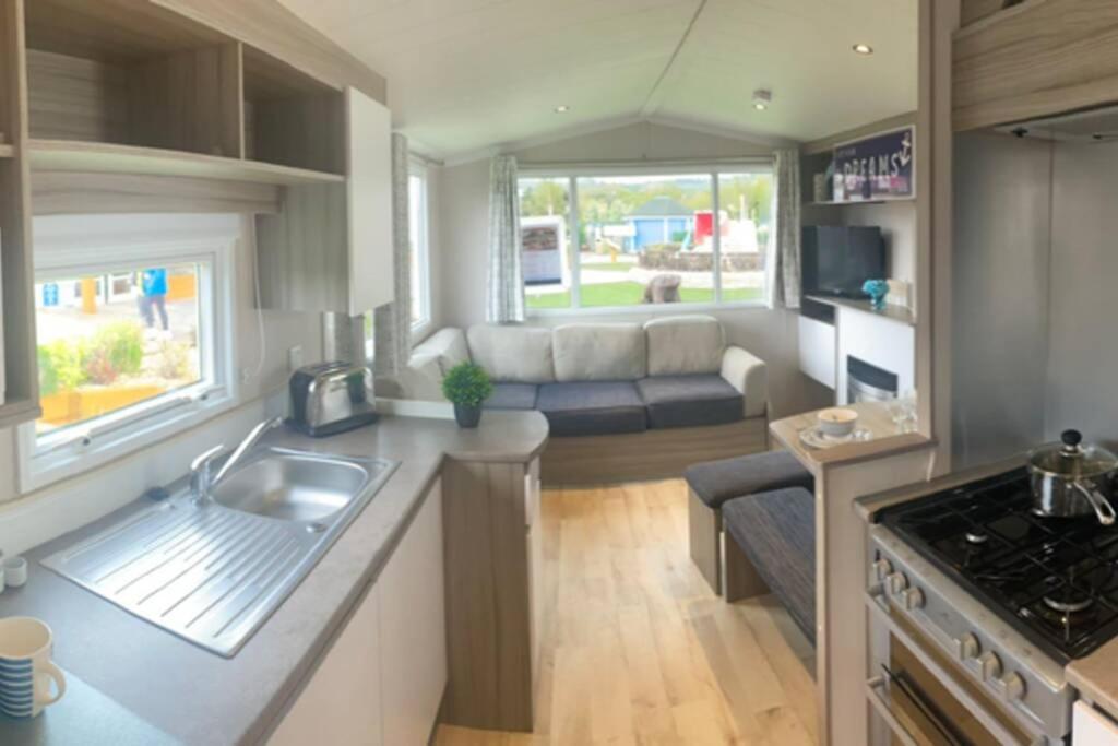 Ferienwohnung Presthaven Cozy Retreat Prestatyn Exterior foto