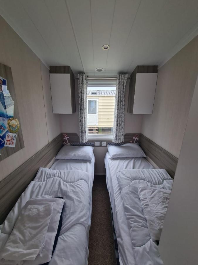 Ferienwohnung Presthaven Cozy Retreat Prestatyn Exterior foto